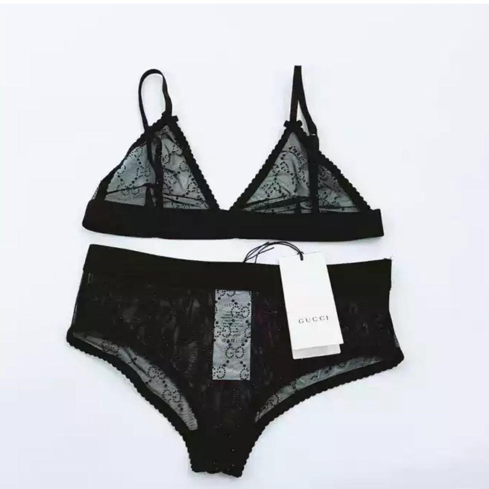 Gucci bra and panties never worn.